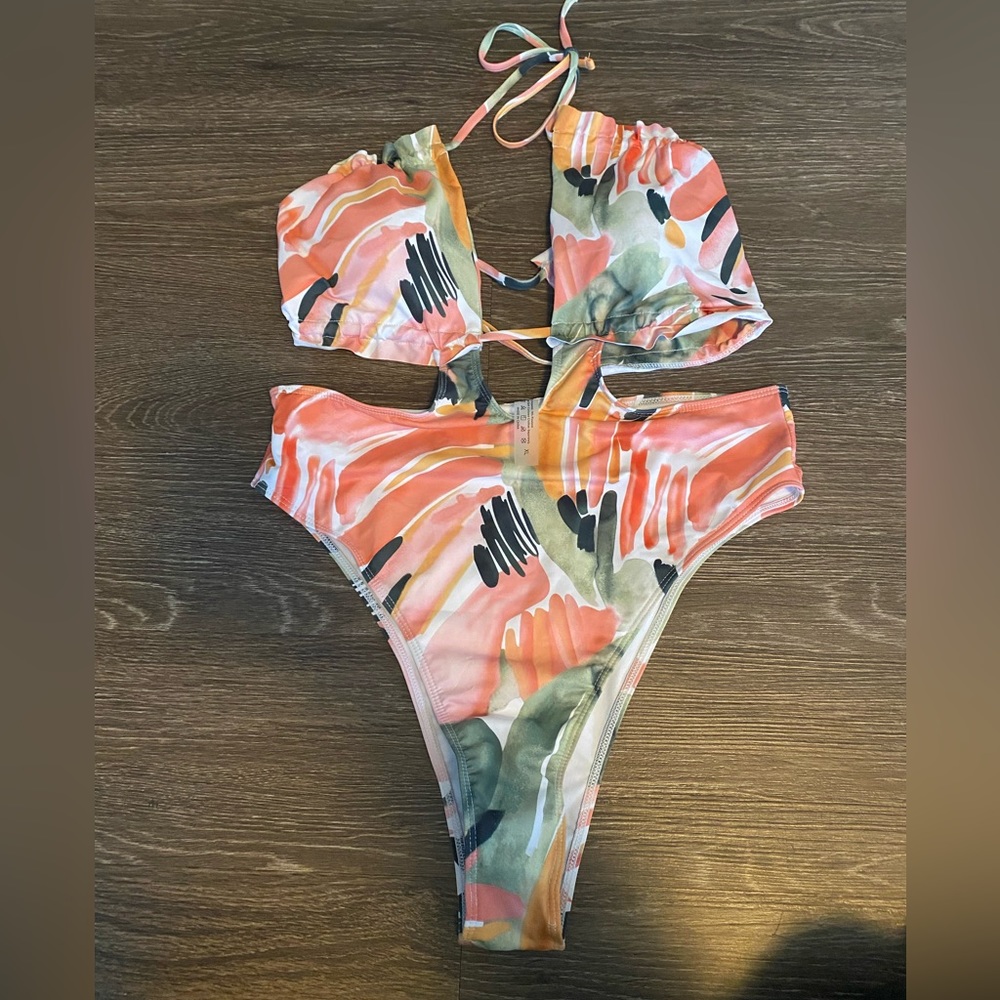 Shein Brush Print Frill Trim Tie Back Halter One Piece Swimsuit. Size- X-Large. - Picture 2 of 5